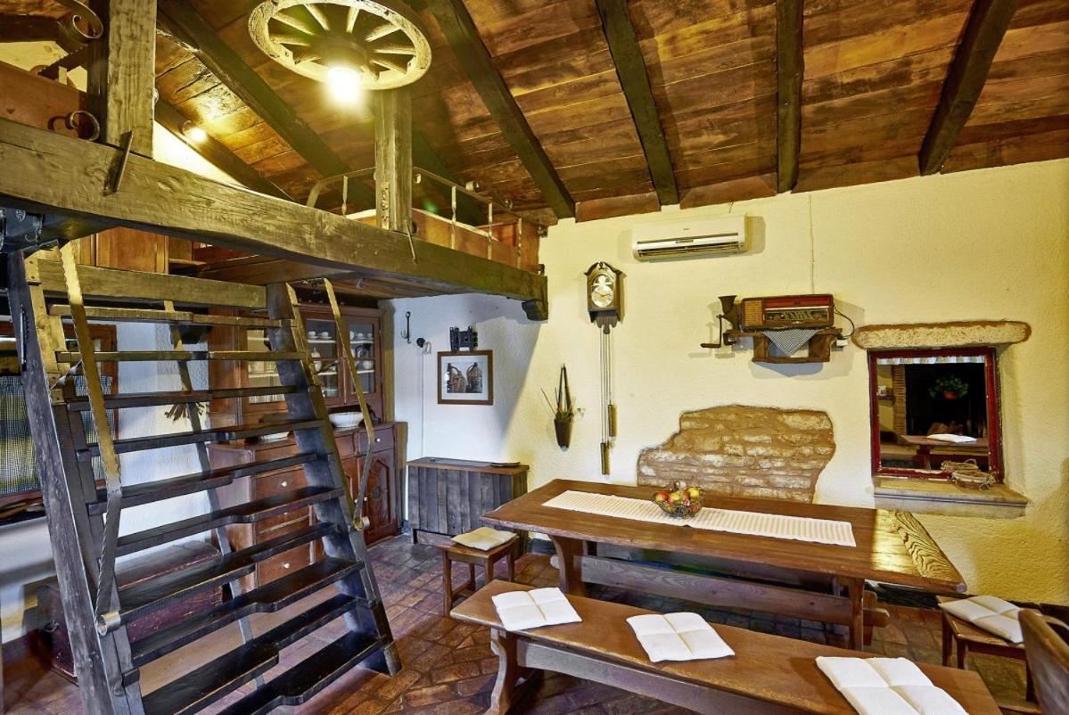 Вілла Stara Hiza In Sveti Petar U Sumi Екстер'єр фото